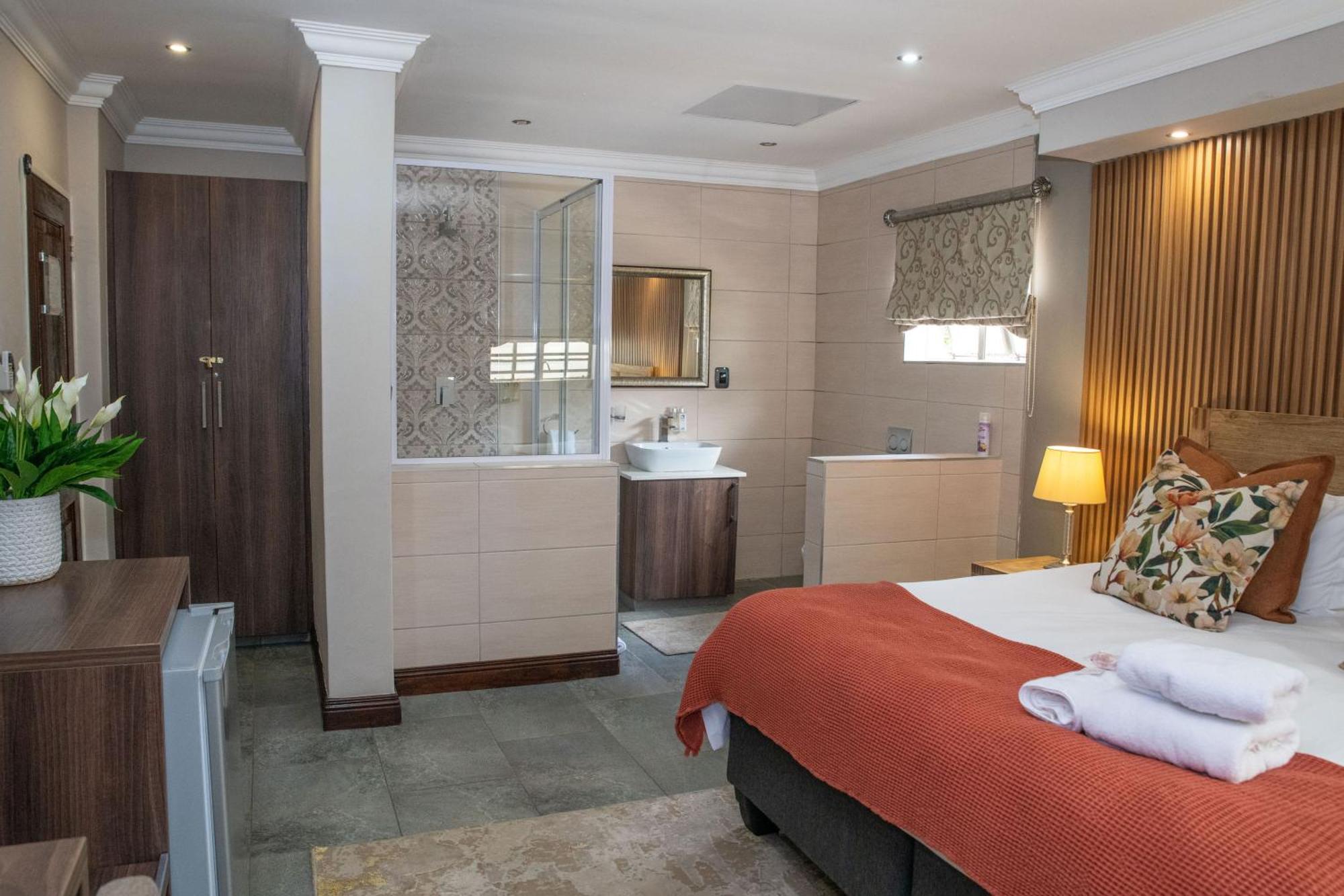 Iso'Bella Vita Guesthouse Пхалаборва Экстерьер фото